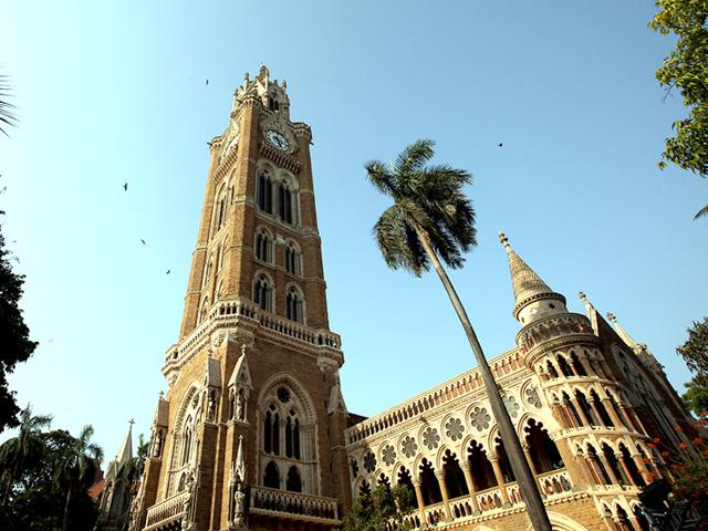 Mumbai Darshan Bus at Mumbai One Day Bus Trip