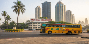 Mumbai Darshan Bus in Nariman Point
