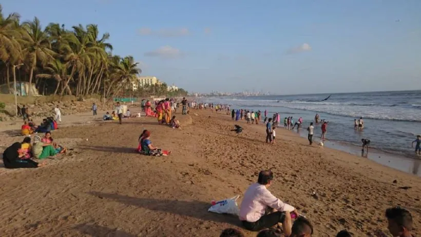 5. Juhu Beach: