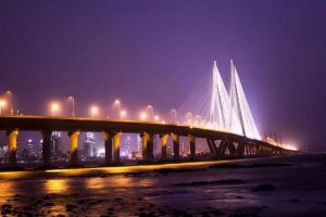 Mumbai Darshan Bus at Bandra-Worli Sea Link