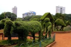 Mumbai Darshan Bus at hanging garden